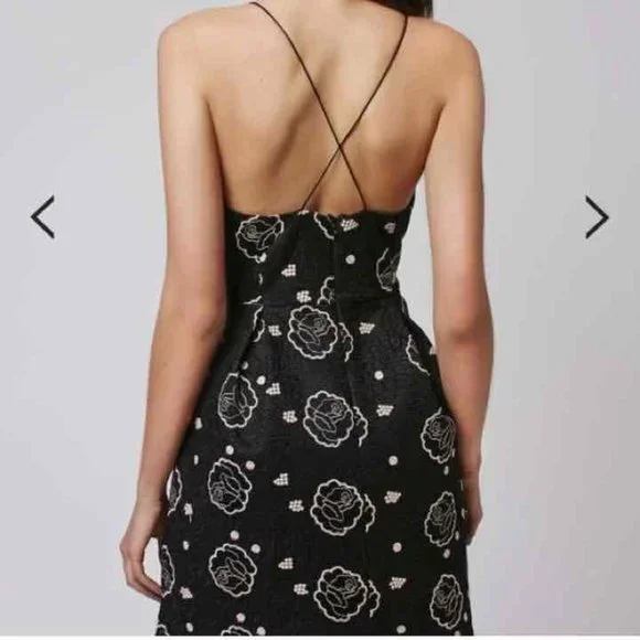 Topshop black mini dress with floral pattern - Size 10 - Picture 3 of 16